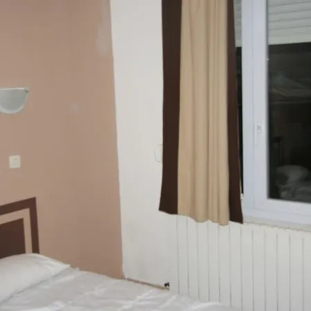 Le Bois Des Espeisses Отель