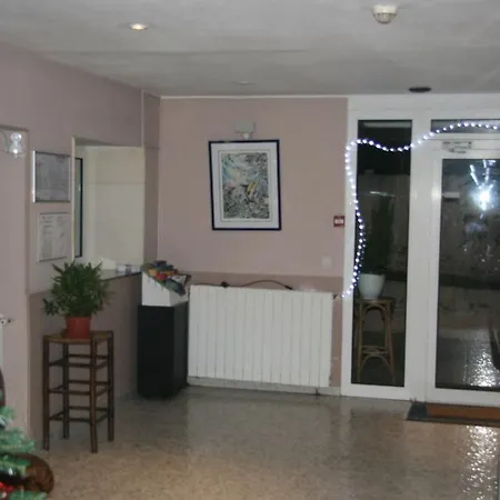 Le Bois Des Espeisses ホテル ニーム